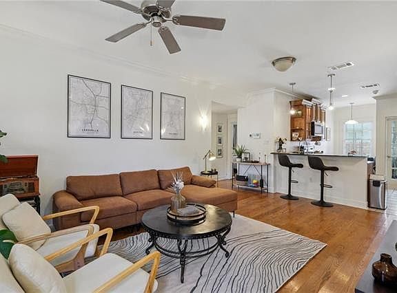 3rd image of 3322 Upperline St APT 2