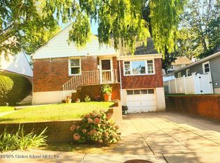 20 Baker Pl, Staten Island, NY 10310