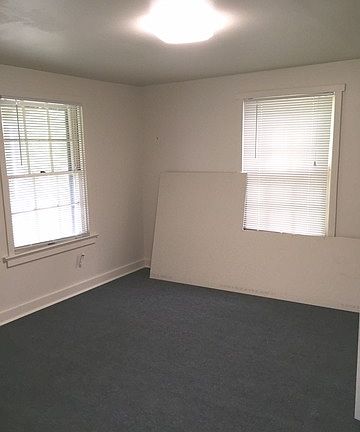 4th image of 108 Dietert Ave