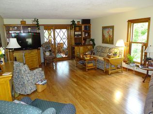 21 Railroad St, Lancaster, NH 03584