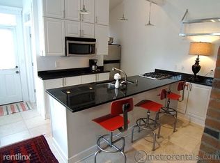 159 Berger Aly, Columbus, OH 43206