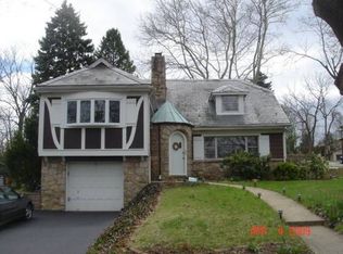 2448-2452 W Livingston St, Allentown, PA 18104