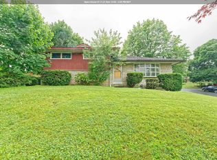 23 Edgecomb St, Albany, NY 12209