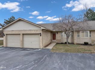 30980 Plum Lane Dr, Madison Heights, MI