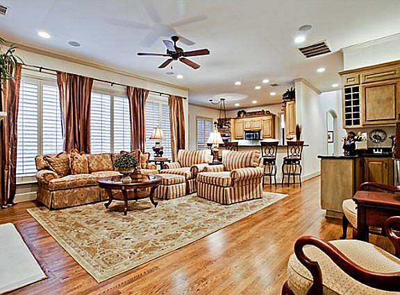 4th image of 7327 Park Lake Dr