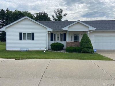 3318 Pine Villa Ct, Grand Blanc, MI, 48439