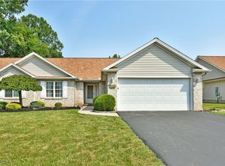 1997 E County Line Rd, Mineral Ridge, OH 44440