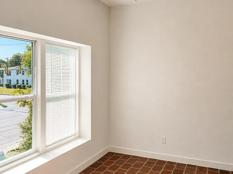 3252 S University Dr — Photo 5