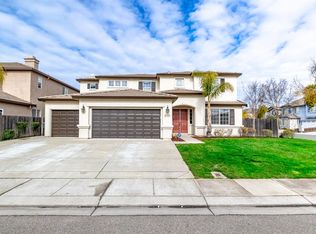 2101 Steinbeck Dr, Modesto, CA 95356
