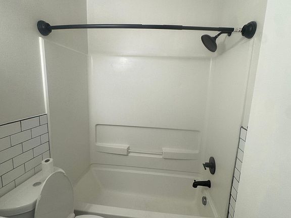 3rd image of 1528 Elmwood Ave #302