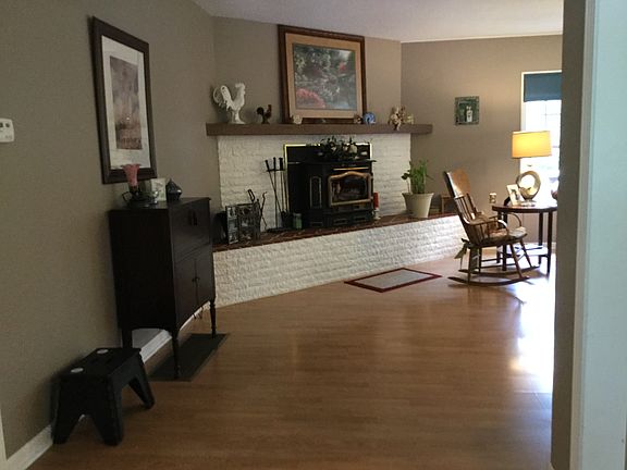 Entry to living room