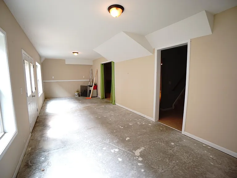 1868 Austins Pointe Dr — Photo 37