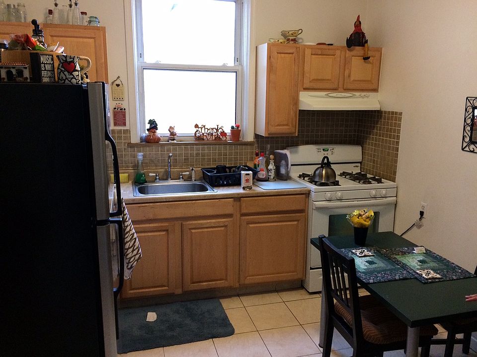 Eat in Kitchen