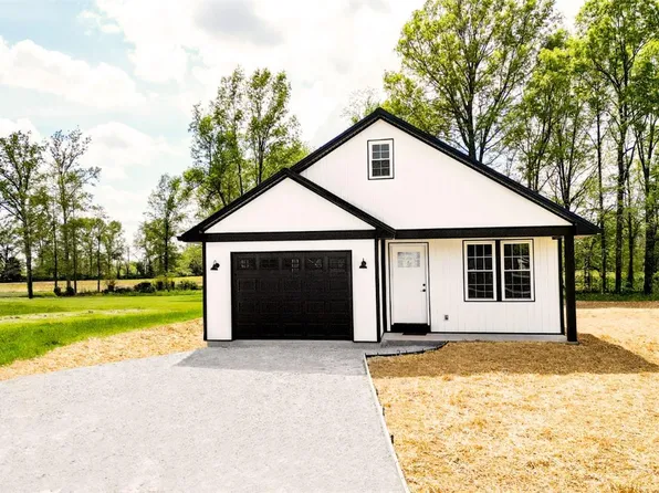 36 Virginia Dr, Georgetown, OH 45121