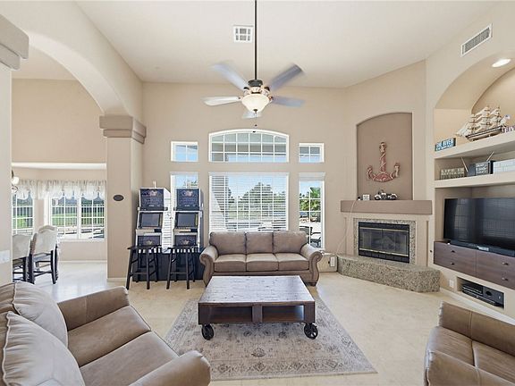 3rd image of 1605 Camino Court