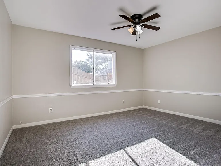 5102 Lakeridge Ct — Photo 16