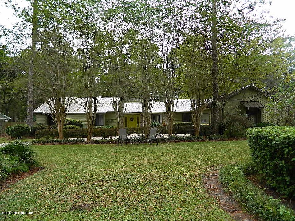 1st image of 2626 Spreading Oaks Ln