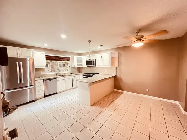 173 Captain Eames Cir, Ashland, MA 01721