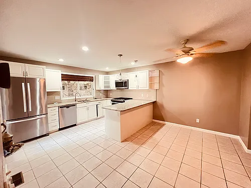 173 Captain Eames Cir Photo 1