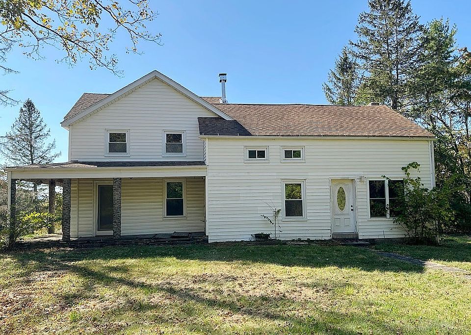 1st image of 23 Staco Rd