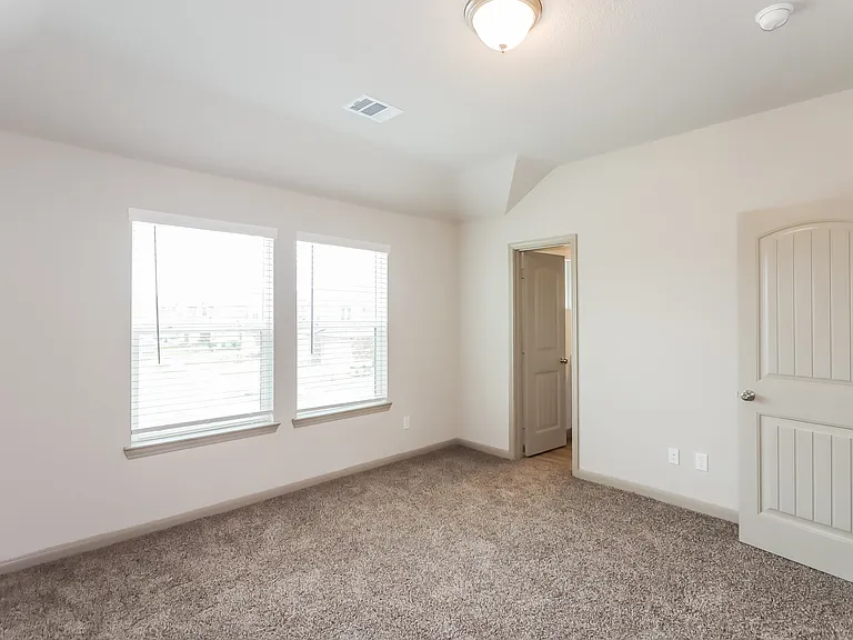 7918 Tuscan Cypress Dr — Photo 11