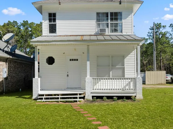 6154 E Quitman St, Bay Saint Louis, MS 39520