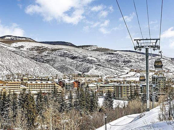 3rd image of 137 Benchmark Rd #513