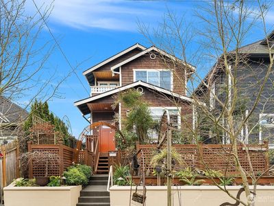 733 N 73rd Street, Seattle, WA, 98103