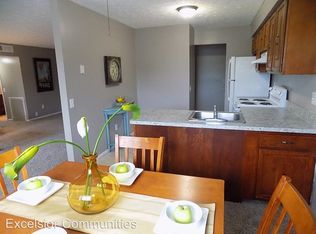 3 Lacroix Court Dr APT I, Rochester, NY 14609