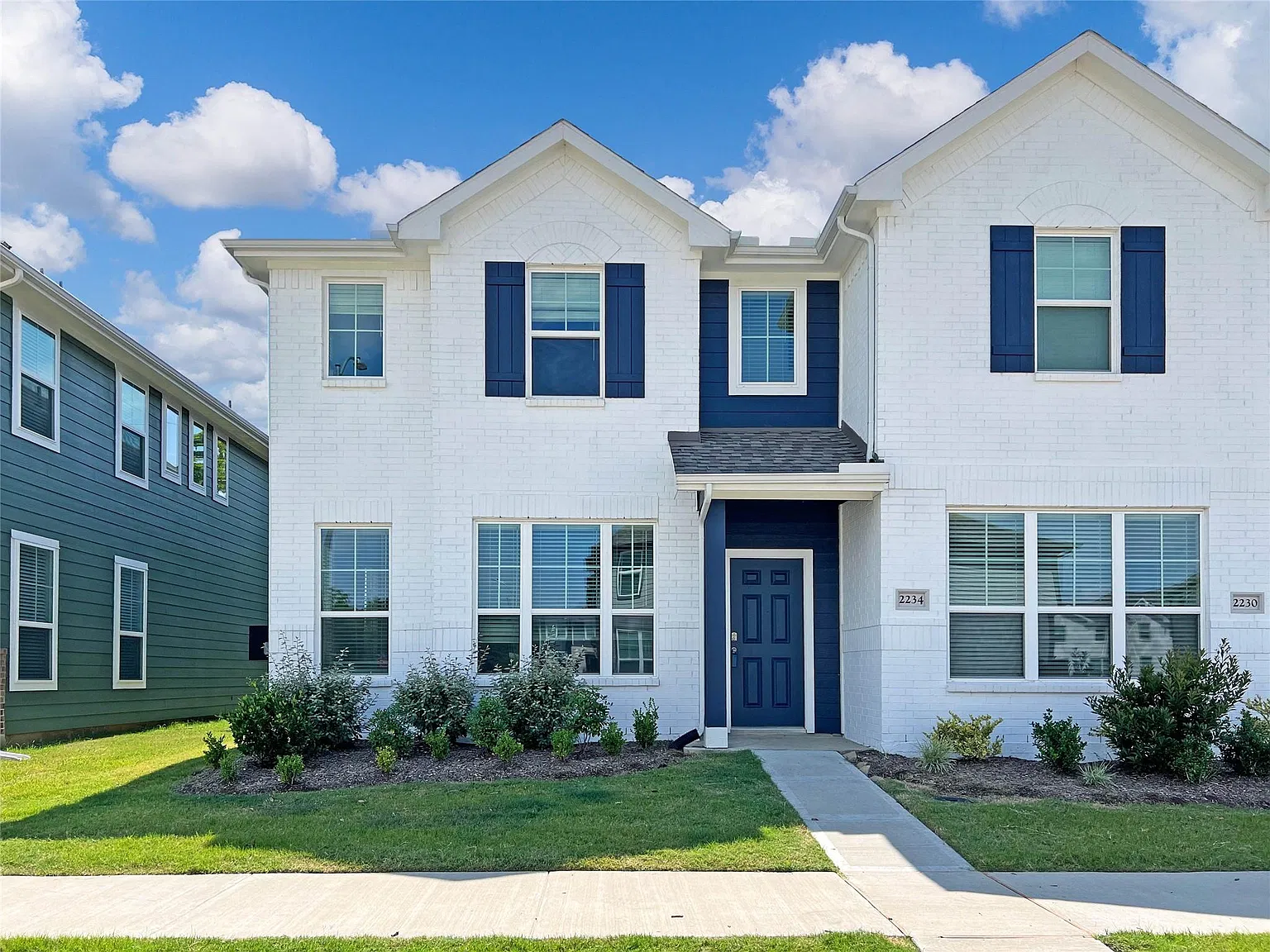 3 bed, 2.5 bath, 1758 sqft, $1,950 — Photo 2