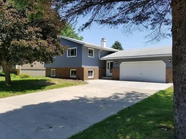 1715 Meadow Lark Dr, Galesburg, IL 61401