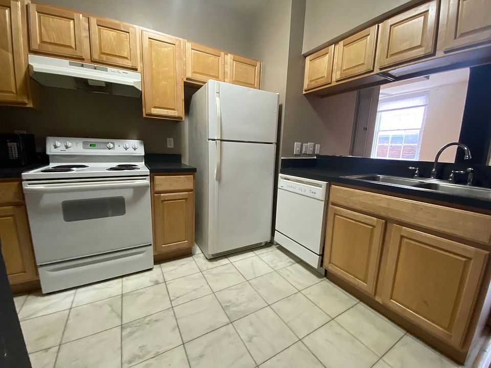 1st image of 19-21 S 13th St #204