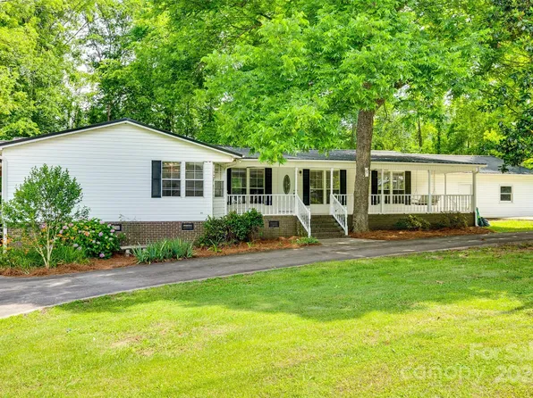 2560 Goins Ln, York, SC 29745