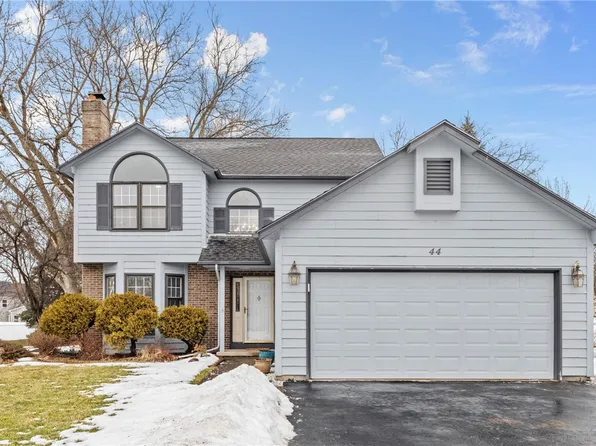 44 Fieldstone Ln, West Henrietta, NY 14586