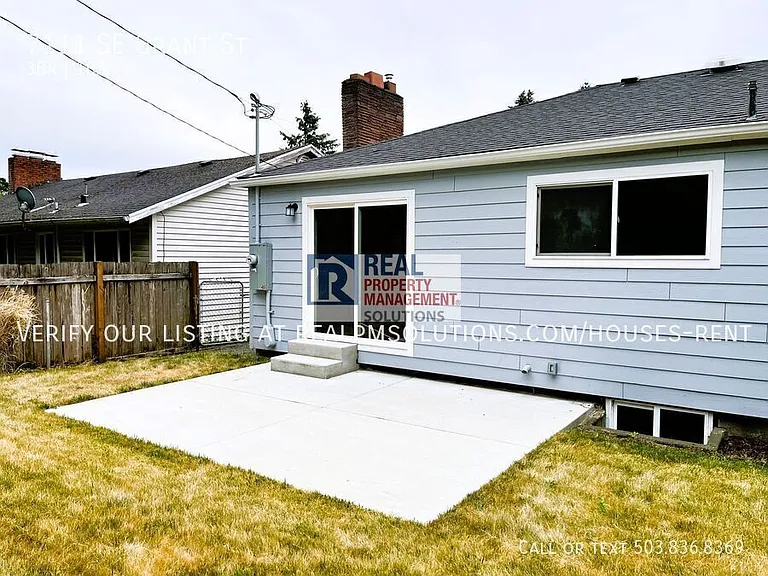 7111 SE Grant St — Photo 60