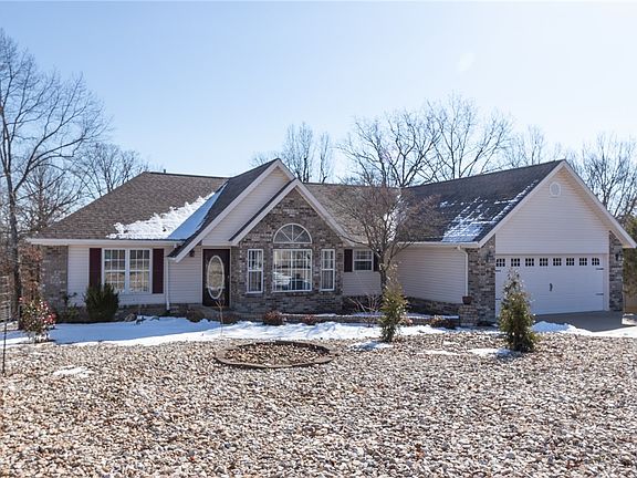 2nd image of 8 McKenzie Dr