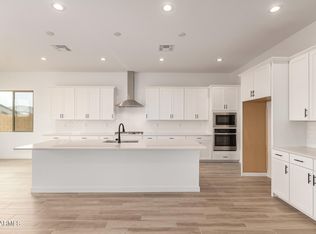 15793 W BRONCO Trail, Surprise, AZ 85387