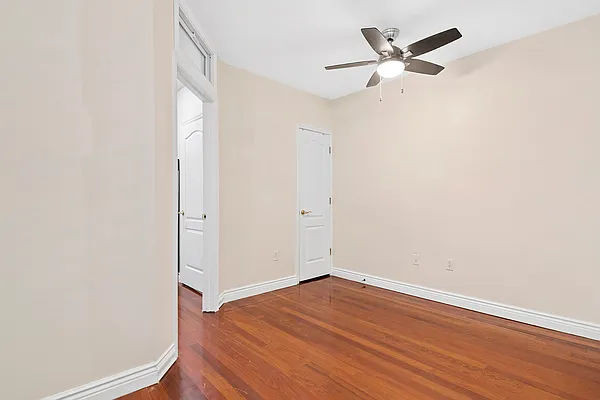 Rented by Compass | media 9