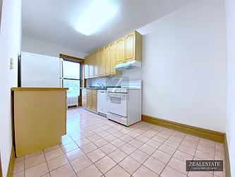 Rented by ZealEstate Group Inc