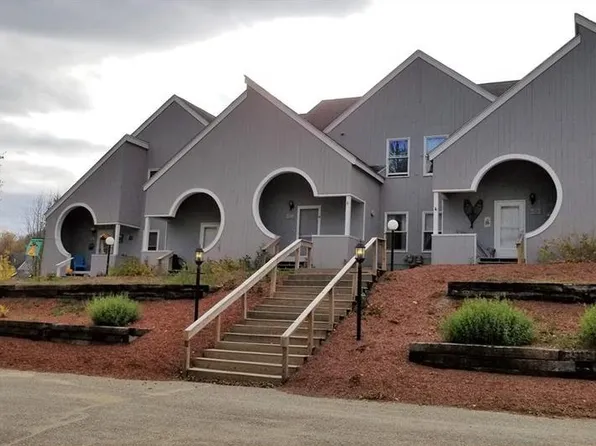 53 Tenney Mountain Rd #I4, Plymouth, NH 03264