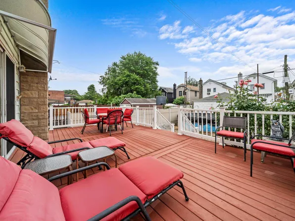 2018 Mill Avenue image 2 of 18