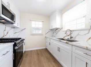 2147 W 104th St, Los Angeles, CA 90047