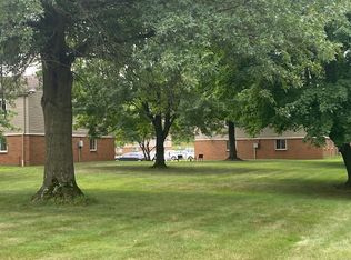 102 Gluck St APT G, Youngstown, OH 44505