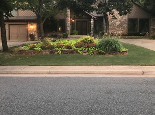 1504 Nighthawk Dr, Edmond, OK 73034