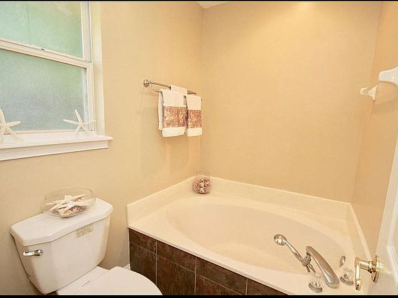 5th image of 12363 Tiger Creek Ln