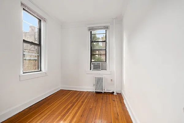 Rented by Compass | media 17