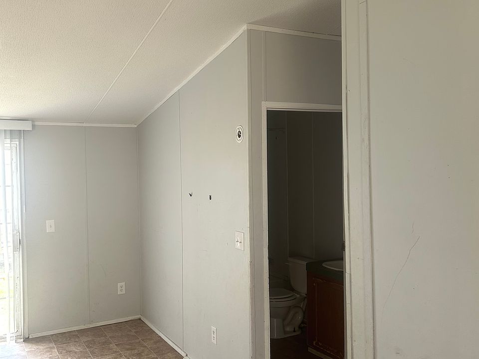 2nd image of 2456 Emery Hills Dr #2456