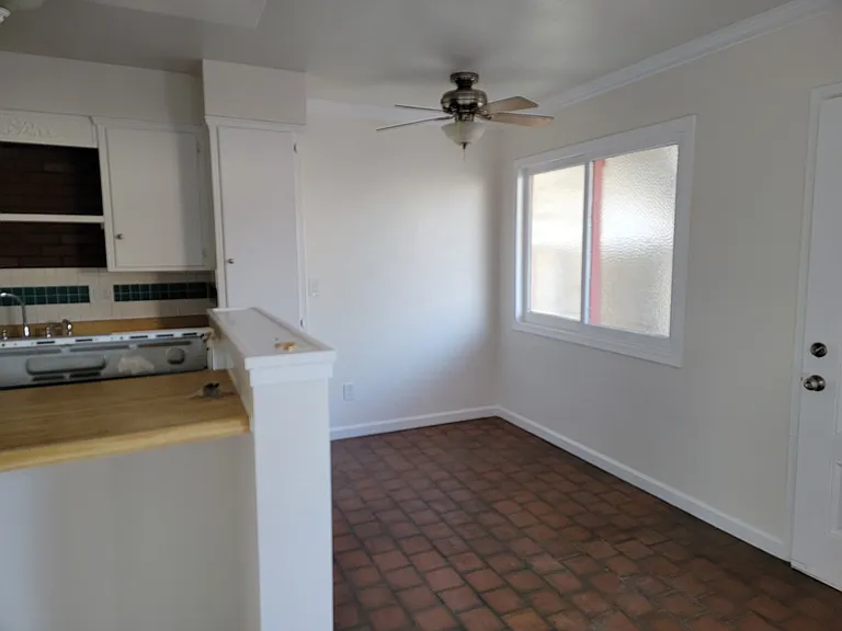 641 Shalimar Dr #B — Photo 3