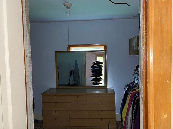 2nd image of 224278 Pioneer Dr