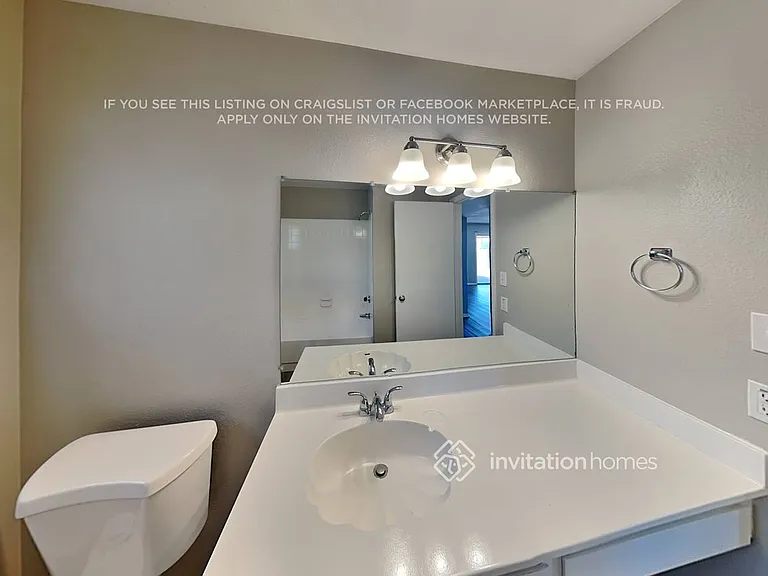 5720 N 48th Ln — Photo 14
